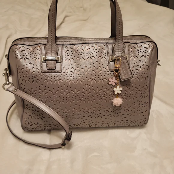 Coach Taylor Eyelet Leather Satchel Crossbody 27392 Putty - Picture 2 of 13